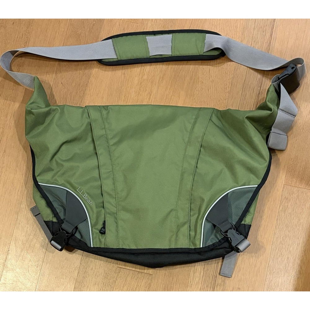 L.L. Bean Messenger Crossbody Bag Large Olive Green Laptop Commuter 271898